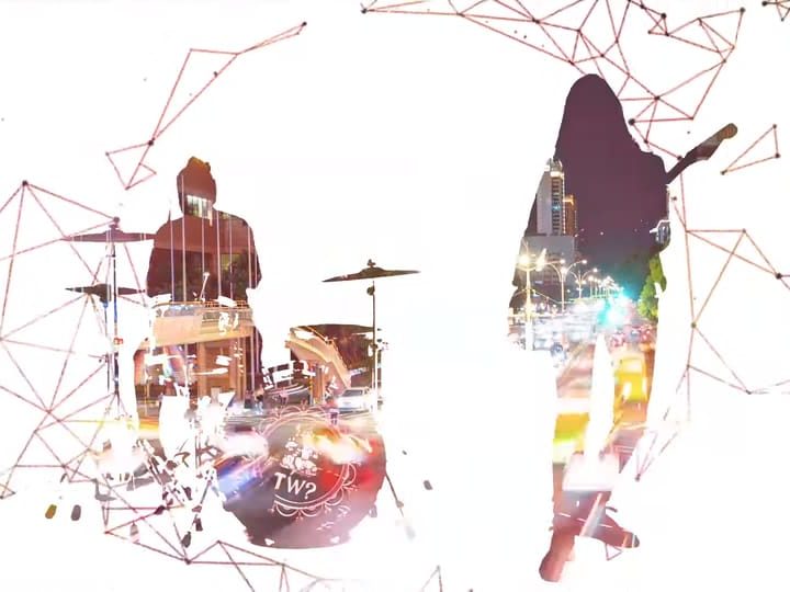 Tarah Who? : Sell it to the world