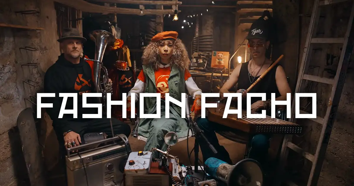 Soviet Suprem feat Flavia Coelho : Fashion Facho [CLIP]